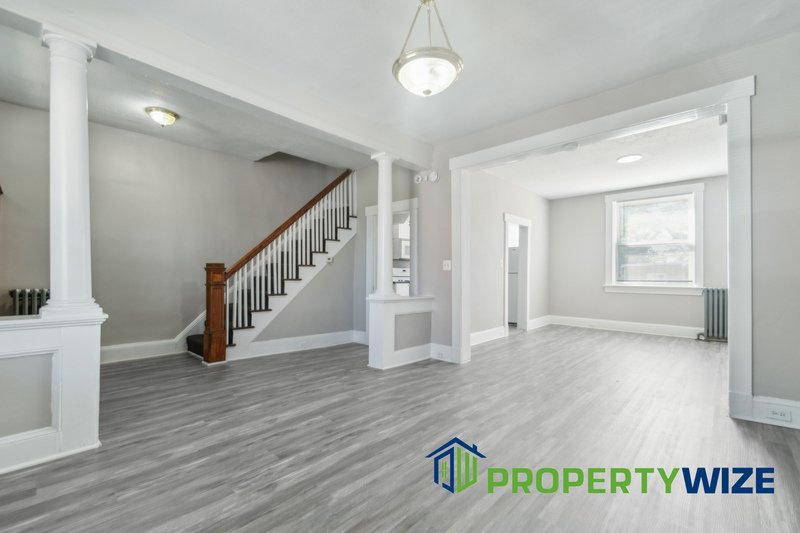 Beautiful 3BR and a Den Home in Great Neighborhood! property image