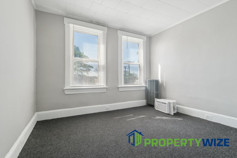 Beautiful 3BR and a Den Home in Great Neighborhood! property image
