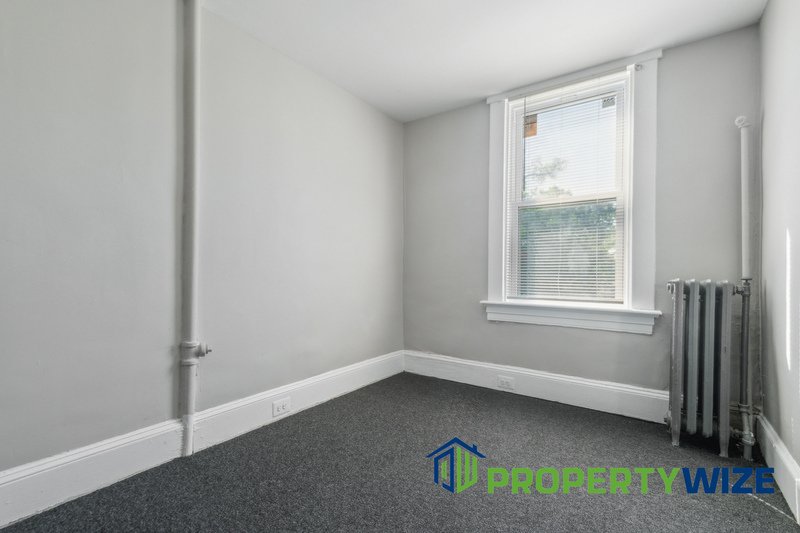 Beautiful 3BR and a Den Home in Great Neighborhood! property image