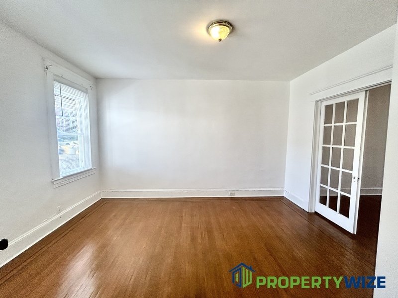 Charming home with a comfortable and functional layout in West Baltimore property image