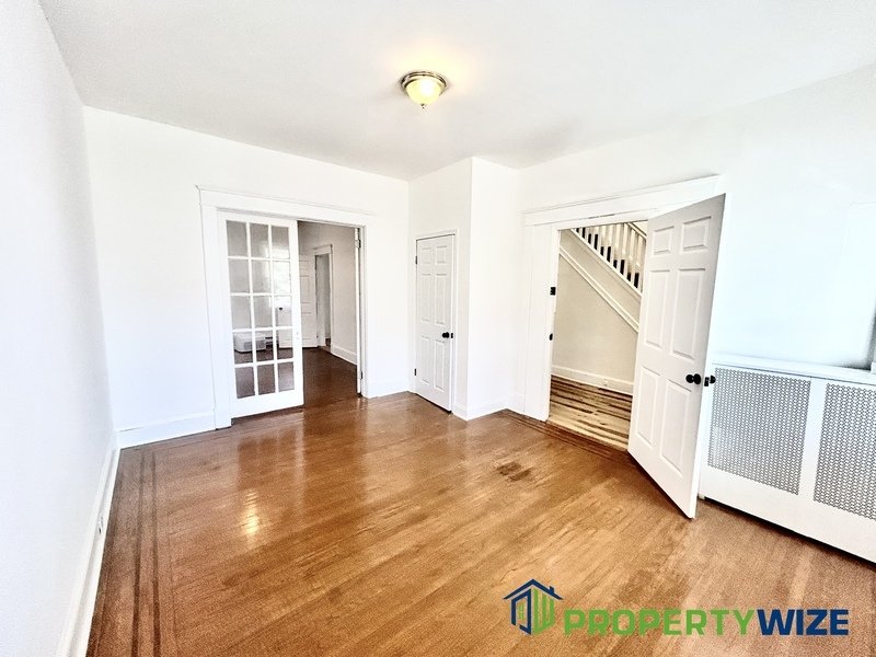 Charming home with a comfortable and functional layout in West Baltimore property image