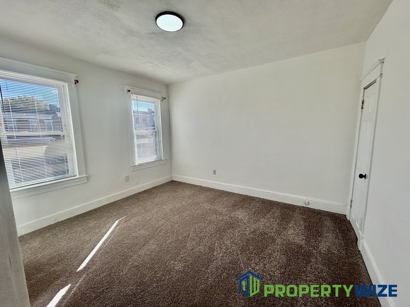 Charming home with a comfortable and functional layout in West Baltimore property image