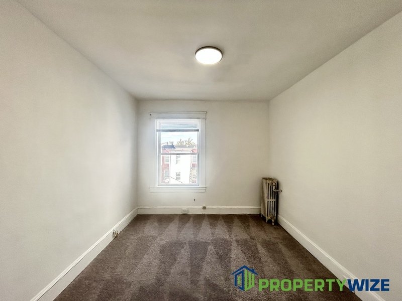 Charming home with a comfortable and functional layout in West Baltimore property image